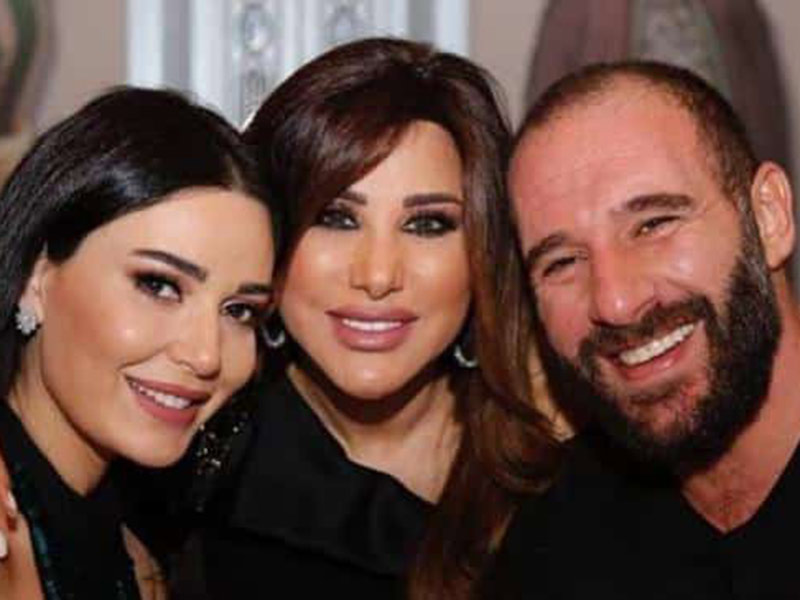 اضغط لمشاهدة الفيديو: نجوى كرم تحتفل بعيد ميلادها بحضور أصدقائها النجوم